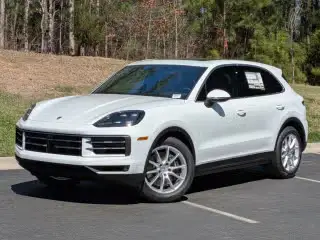 2026 Porsche Cayenne Base photo 1