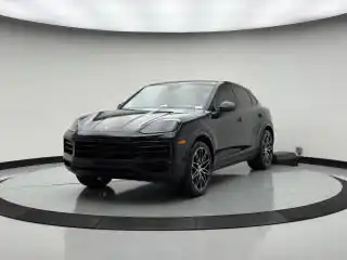 2024 Porsche Cayenne Base's photo