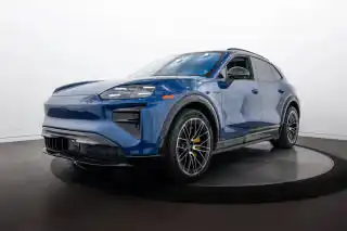 2026 Porsche Cayenne Cayenne Turbo Electric's photo
