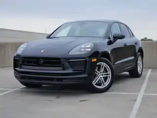 2026 Porsche Macan T's photo