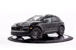 2026 Porsche Macan T's photo