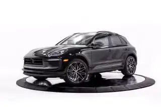 2026 Porsche Macan T's photo