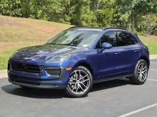 2026 Porsche Macan T's photo
