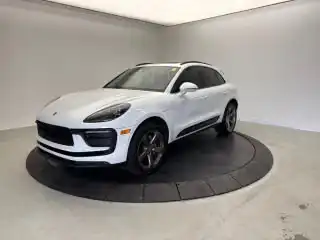2024 Porsche Macan Base's photo