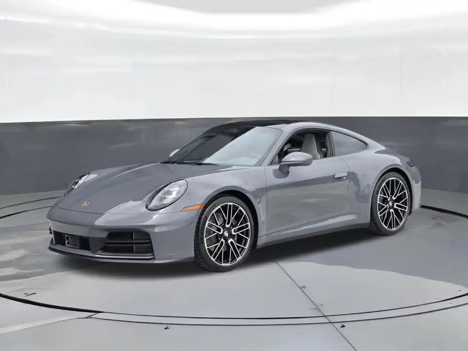 2026 Porsche 911 undefined photo 3