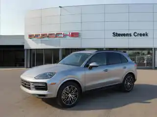 2026 Porsche Cayenne Base's photo