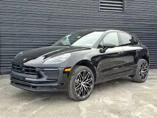 2026 Porsche Macan T's photo