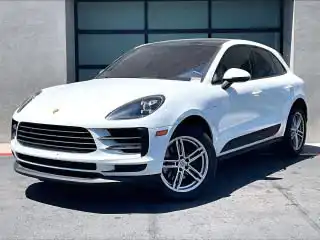 2020 Porsche Macan Base's photo