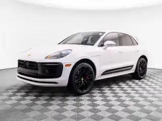 2023 Porsche Macan GTS's photo