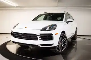 2023 Porsche Cayenne Platinum Edition's photo