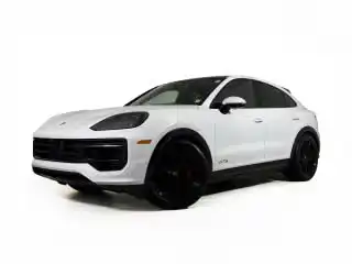 2026 Porsche Cayenne GTS's photo