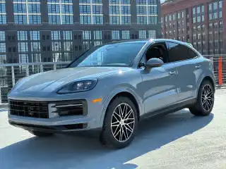 2026 Porsche Cayenne Base's photo
