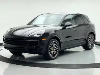 2019 Porsche Cayenne E-Hybrid's photo