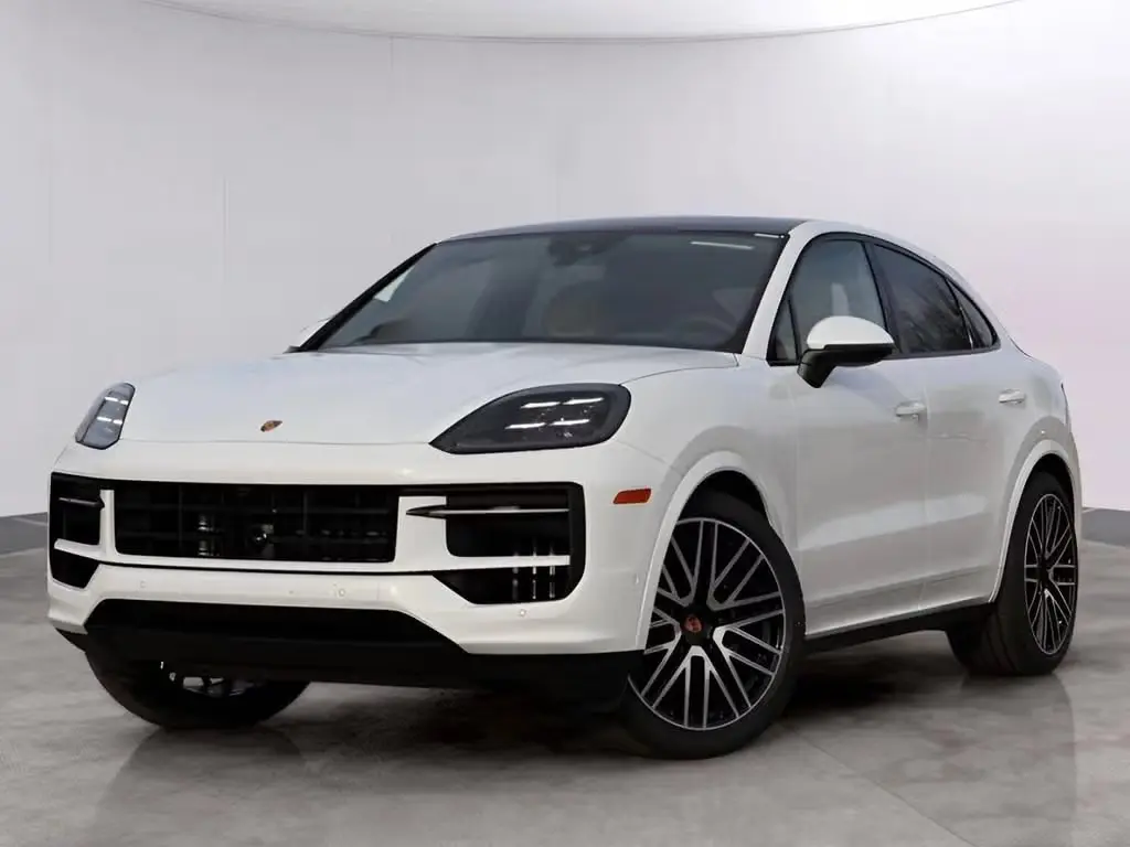 2026 Porsche Cayenne Base photo 4
