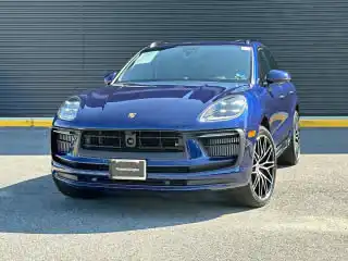 2026 Porsche Macan S's photo