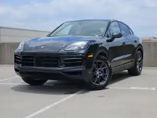 2026 Porsche Cayenne Base's photo