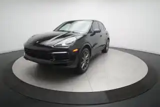 2020 Porsche Cayenne S's photo