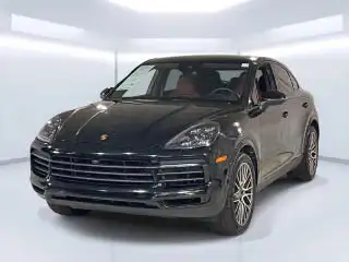 2023 Porsche Cayenne S's photo