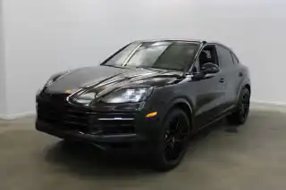 2025 Porsche Cayenne S's photo