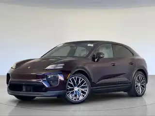 2025 Porsche Macan Macan Electric's photo
