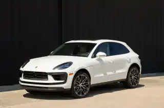 2026 Porsche Macan S's photo