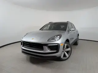 2026 Porsche Macan T photo 5