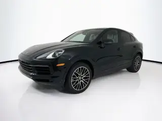 2023 Porsche Cayenne Platinum Edition photo 5