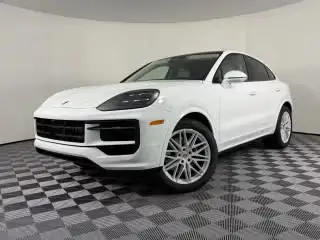 2026 Porsche Cayenne Base photo 1