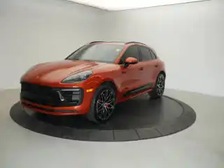 2023 Porsche Macan S's photo