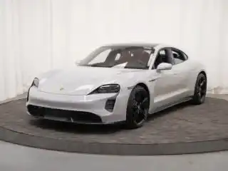 2022 Porsche Taycan Turbo S's photo