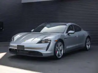 2021 Porsche Taycan 4S's photo