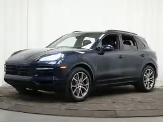 2026 Porsche Cayenne Base's photo
