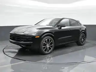 2026 Porsche Cayenne Base's photo
