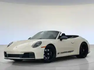 2026 Porsche 911 Carrera T Cabriolet's photo