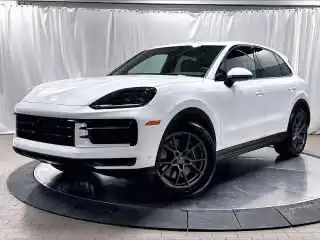 2026 Porsche Cayenne Base's photo