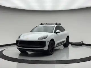 2025 Porsche Macan GTS photo 1