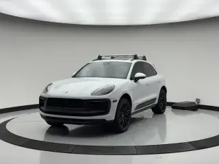 2025 Porsche Macan GTS photo 5