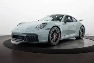 2026 Porsche 911 Carrera 4 GTS Coupe's photo