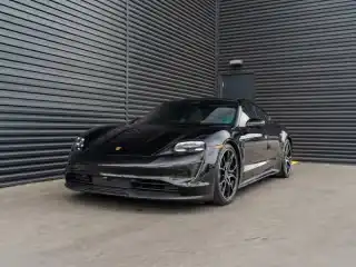 2024 Porsche Taycan 4S's photo