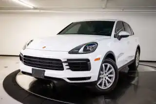 2019 Porsche Cayenne Base's photo