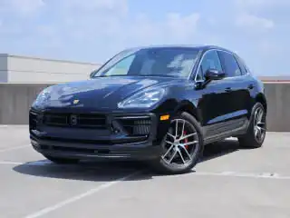 2026 Porsche Macan S's photo