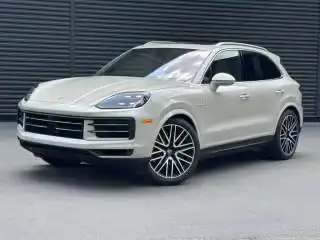 2025 Porsche Cayenne E-Hybrid's photo