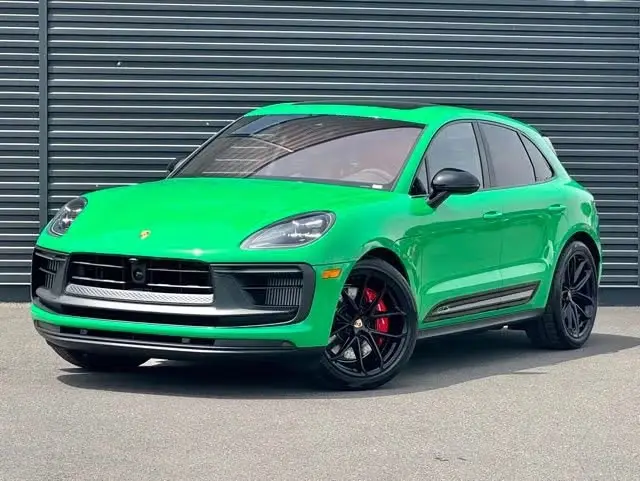 2026 Porsche Macan GTS photo 3