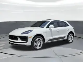 2023 Porsche Macan Base photo 5
