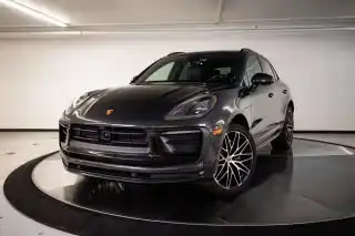 2024 Porsche Macan T's photo