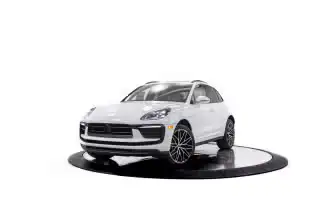 2026 Porsche Macan T's photo