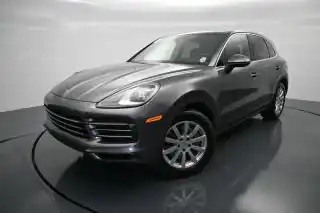 2023 Porsche Cayenne Base's photo