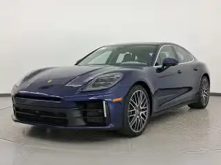2026 Porsche Panamera 4's photo