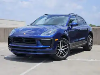 2026 Porsche Macan T's photo
