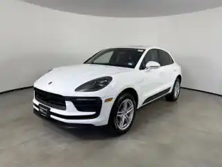 2023 Porsche Macan T's photo